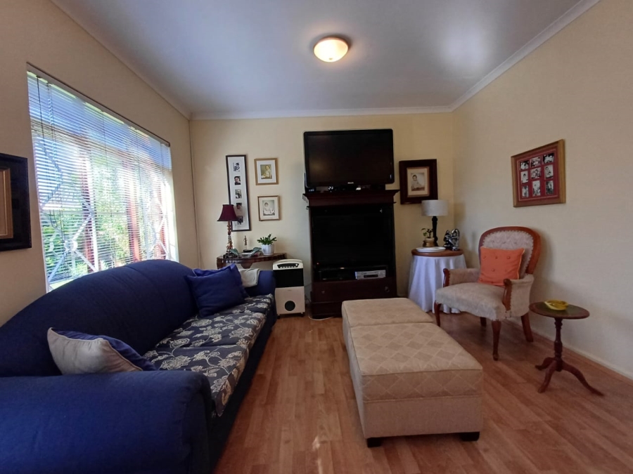 2 Bedroom Property for Sale in Flamwood North West